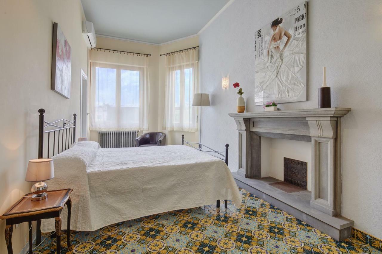 Sette Note Guest House アレッツォ エクステリア 写真